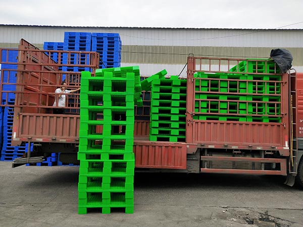 綠色1210九腳平面托盤 綠色1210九腳平面托盤