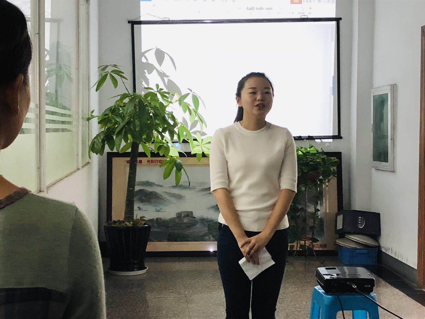 塑料托盤廠家每周早會，以飽滿的精神開單！