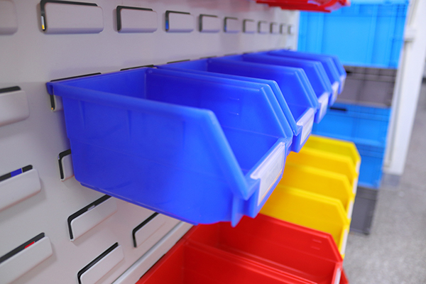 喏！情人節(jié)專屬背掛式零件盒愛心，扣緊一生！