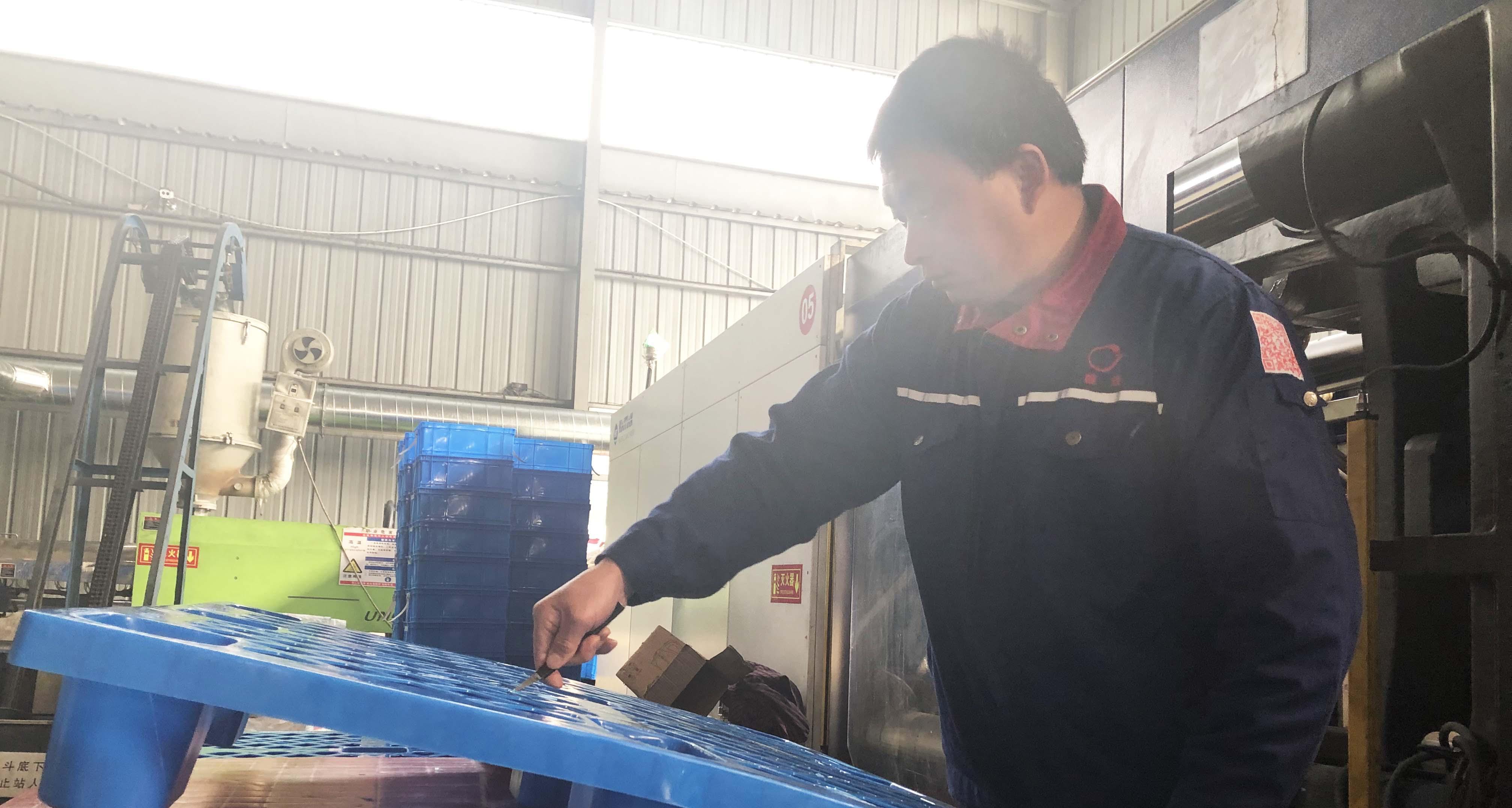 動(dòng)不動(dòng)比塑料托盤(pán)價(jià)格，行家告訴你事實(shí)非如此！