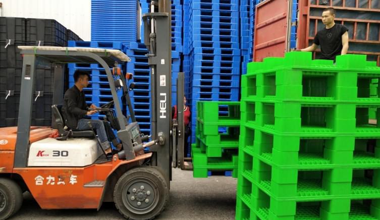 環(huán)保在行動(dòng)，塑料托盤價(jià)格發(fā)展趨勢備受關(guān)注！