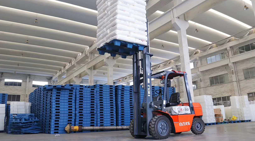 疫情期間、油價(jià)暴跌對(duì)塑料托盤廠家的影響竟有這么大！